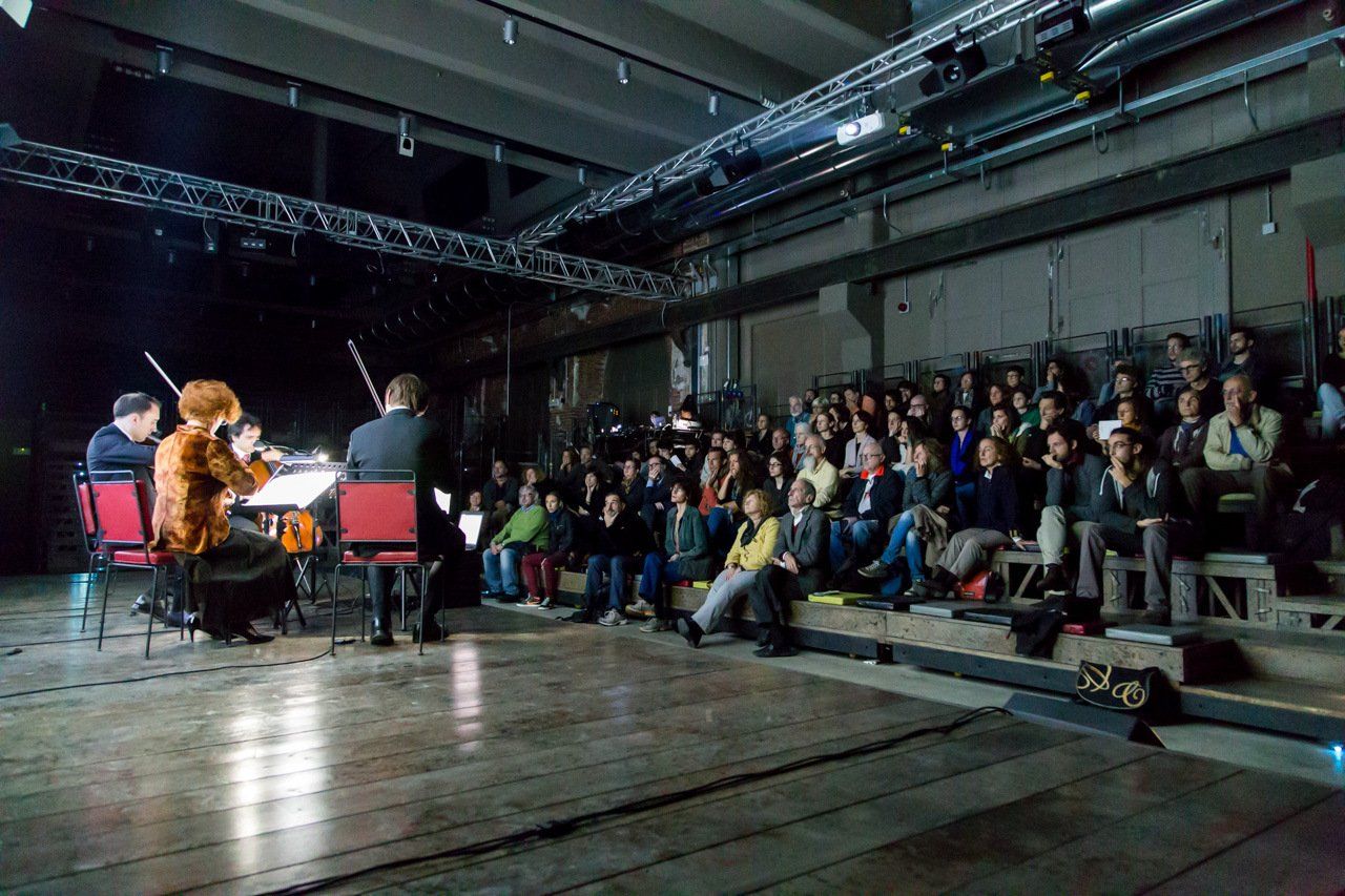 Federico_Porta_fotografo_siti_web_Est_Ovest_Festival_201400007