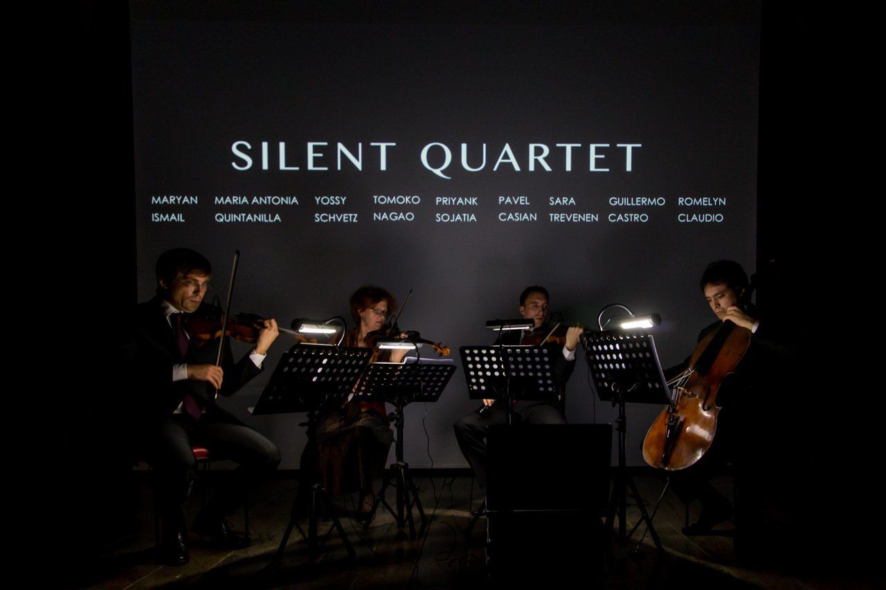 Federico_Porta_fotografo_siti_web_Est_Ovest_Festival_201400029