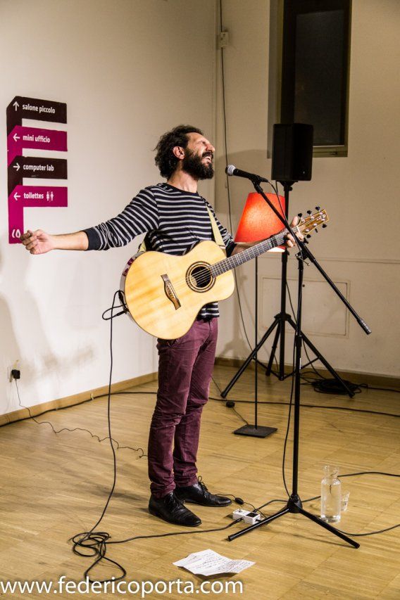 federico_porta_fotografo_musica_carmine_torchia_bagni_municipali-1