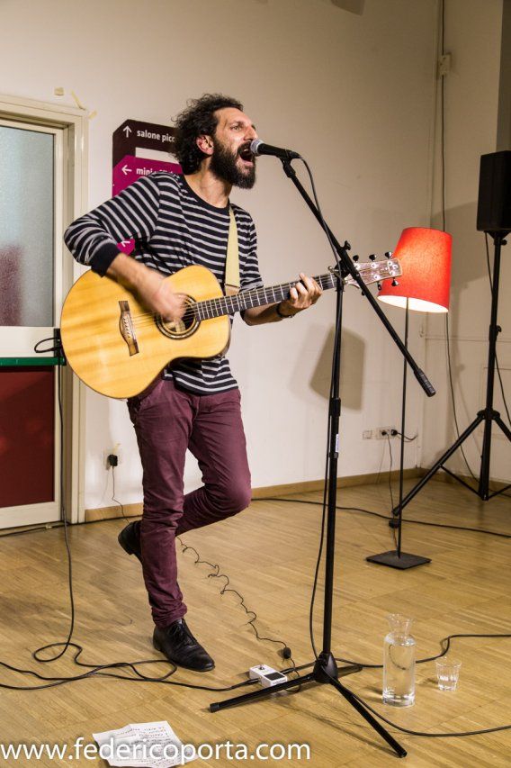 federico_porta_fotografo_musica_carmine_torchia_bagni_municipali-11