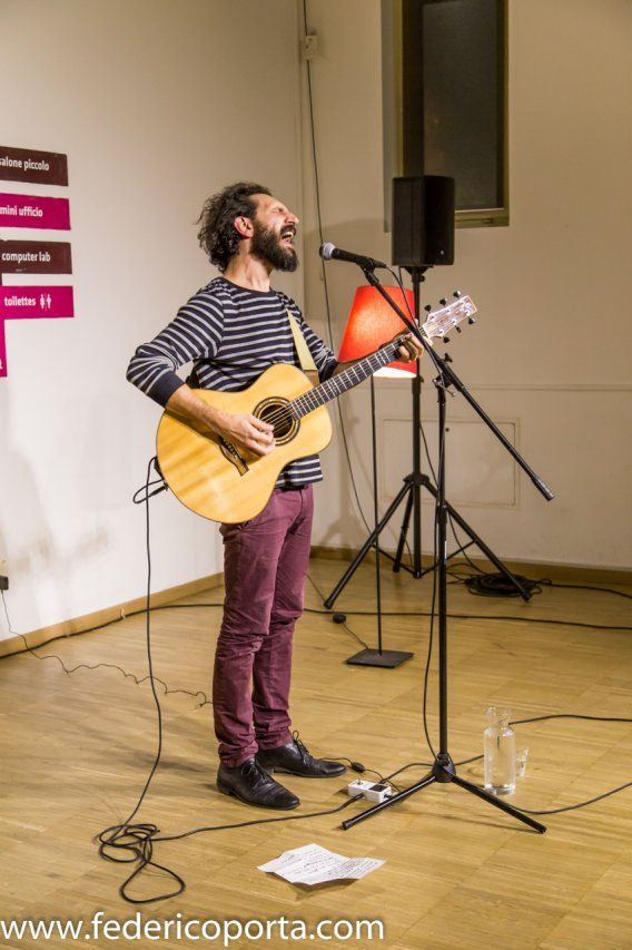 federico_porta_fotografo_musica_carmine_torchia_bagni_municipali-2
