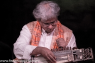 federico_porta_fotografo_musica_estovest-festival_dhruba_ghosh-13